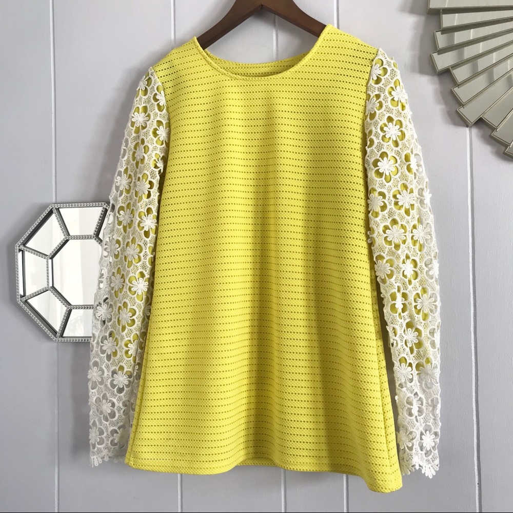 Floral Yellow & White Retro Look Blouse M